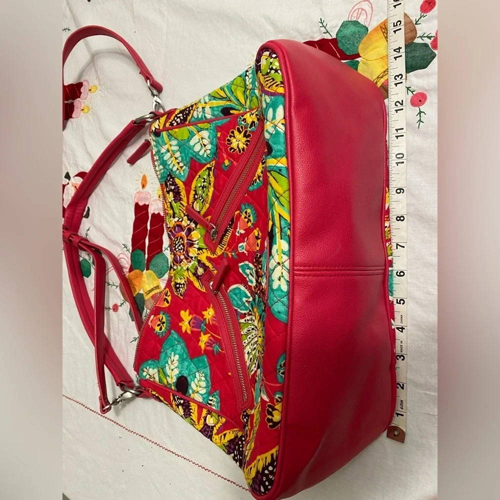 Vera Bradley Vivian Boho rumba quilted bag